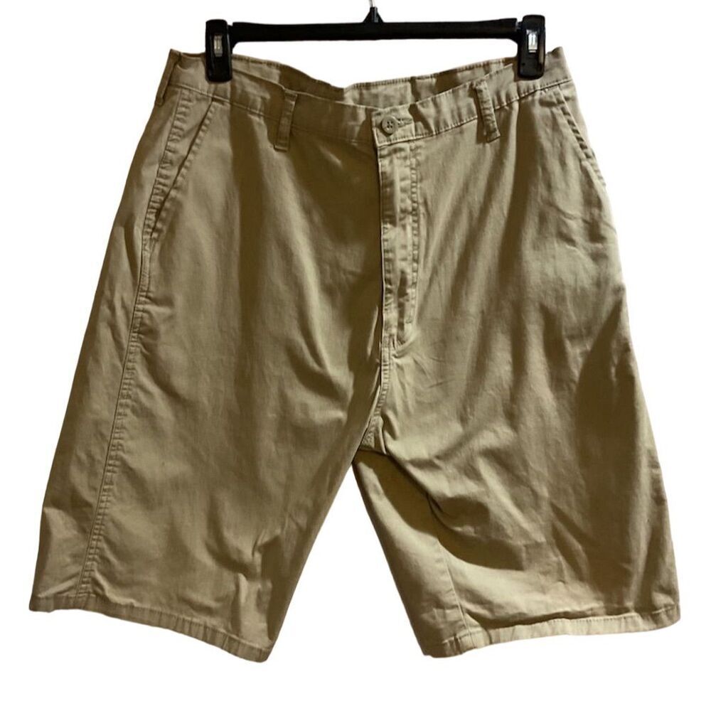Wrangler Men's Size 36 Khaki Cotton Casual Shorts Flat Front Pockets Zip Fly​